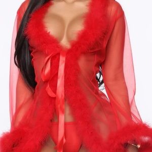 Red mesh Fur robe